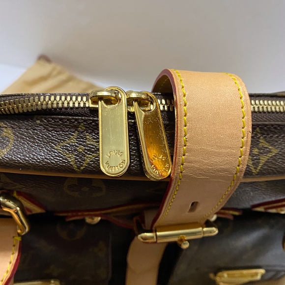 Authentic pre-loved Louis Vuitton - Picture 3 of 15